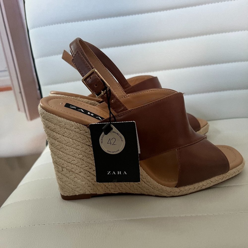Zara Brown Platform Sandals - Picture 3 of 5